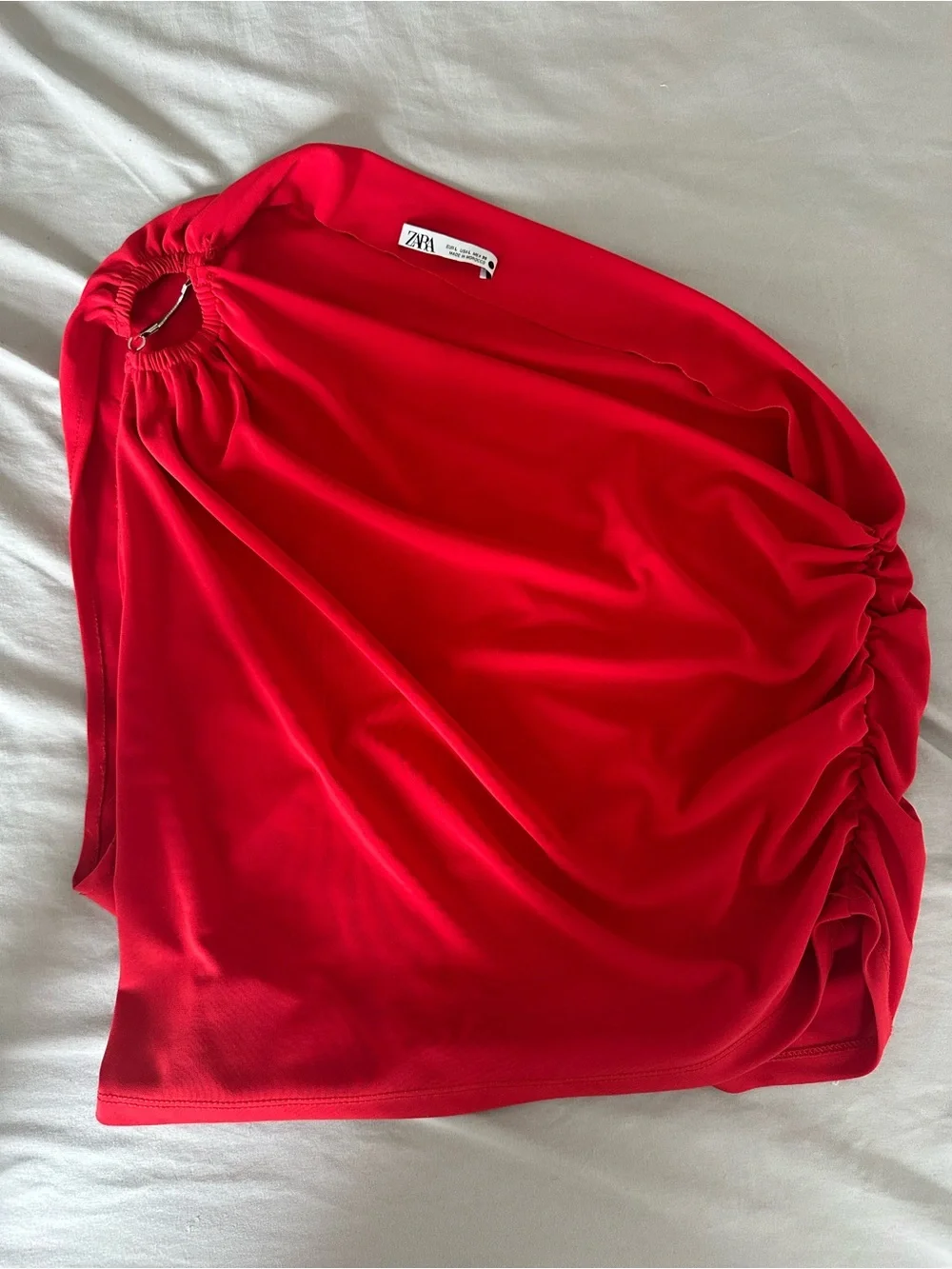 Zara Ruched Asymmetric One-Shoulder Red Ruched Crop Top - Picture 2 of 4